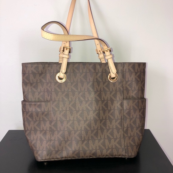 Michael Kors MK patterned brown bag - Picture 2 of 11